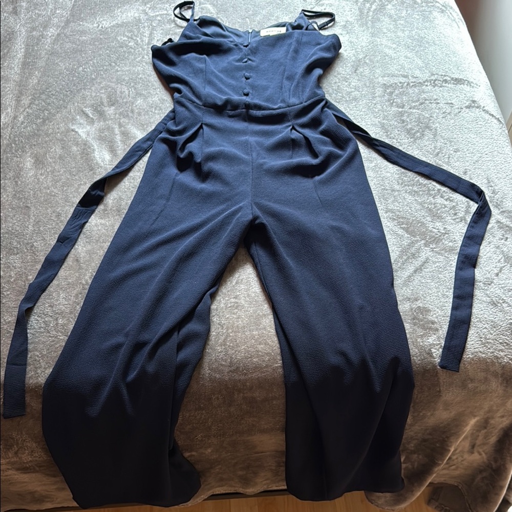 Monteau Blue Jumpsuit with Wide-Leg Pants and Belt